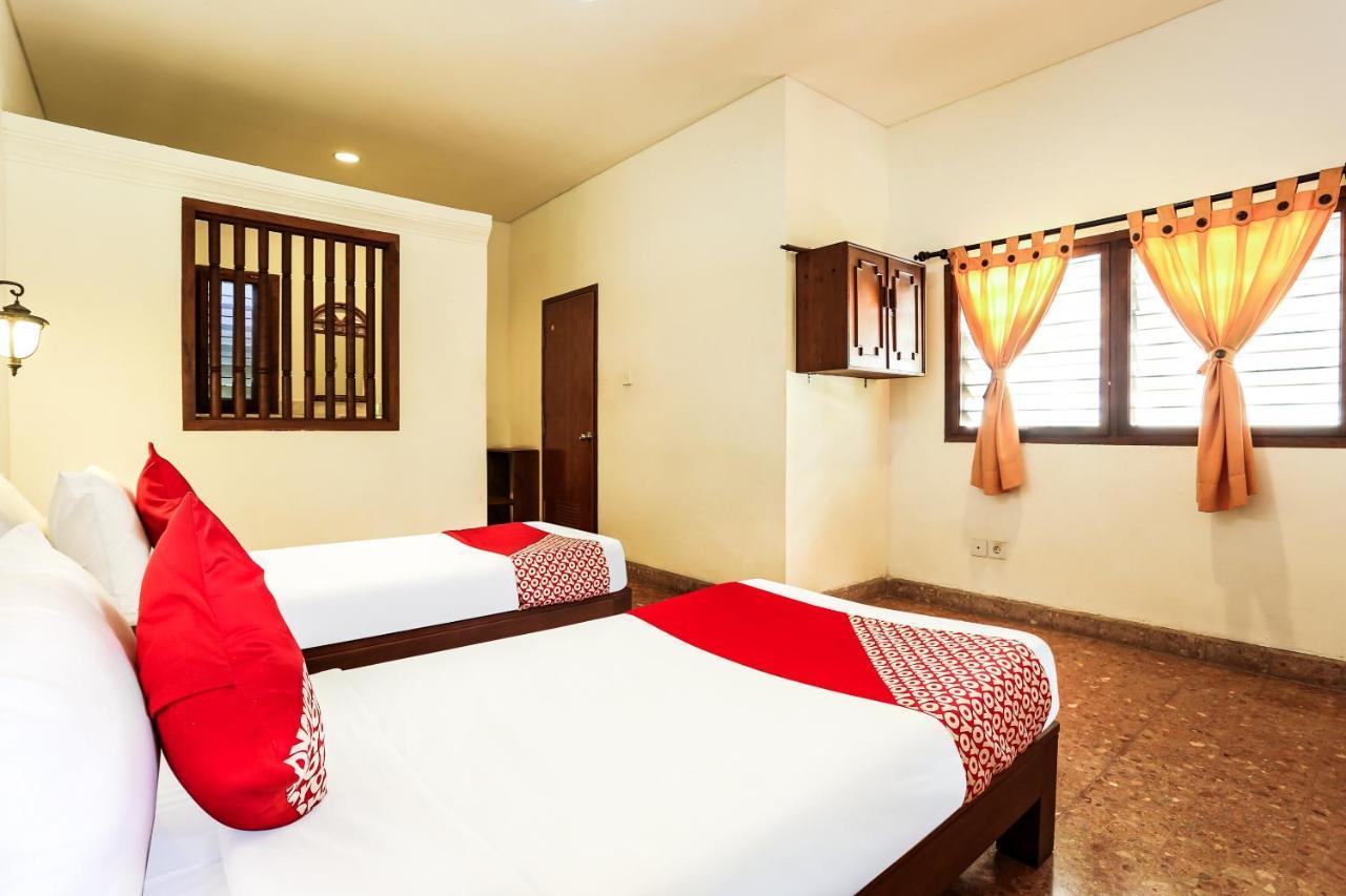 Oyo 90893 Mimpi Bungalows Kuta  Ngoại thất bức ảnh